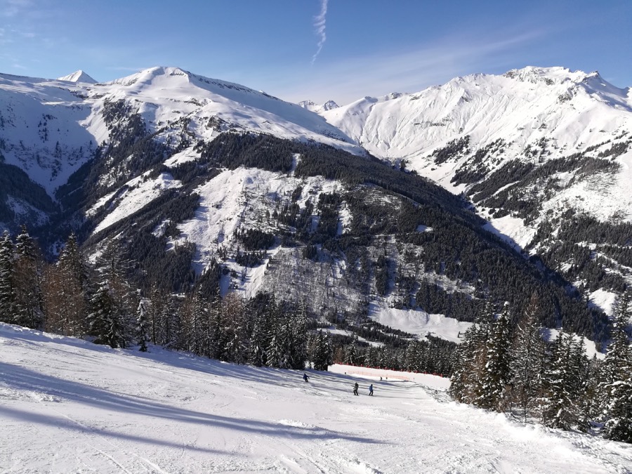 Dorfgastein ski resort in winter